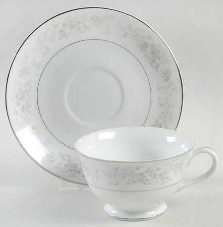 Carrousel Footed Cup & Saucer Set