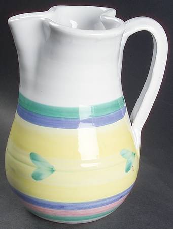 Carousel 44 Oz Pitcher
