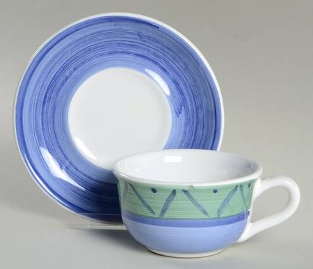 Espero Flat Cup & Saucer Set