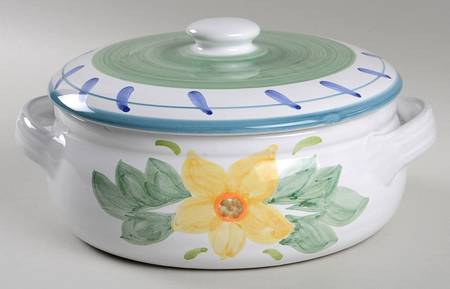 Lirica 2 Qt Round Covered Casserole