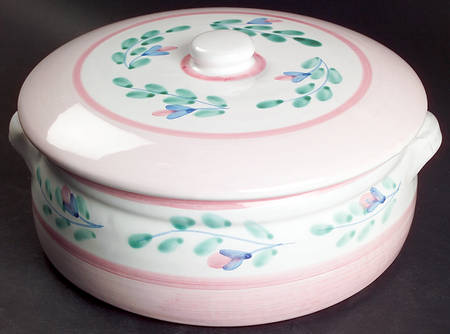 Pink Garland 1.5 Qt Round Covered Casserole