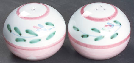 Pink Garland Salt & Pepper Set