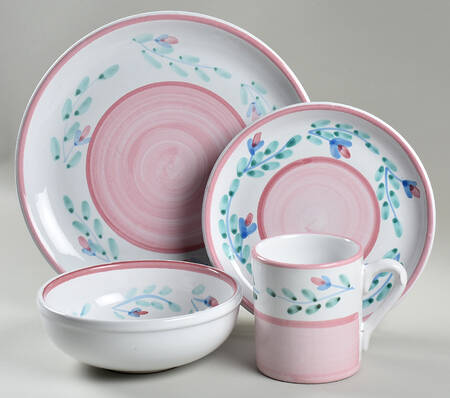 Pink Garland 4 Piece Place Setting