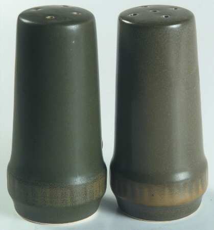 Olivia Salt & Pepper Set