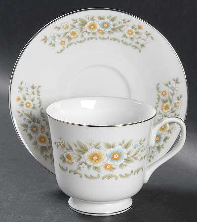 Concerto Footed Cup & Saucer Set
