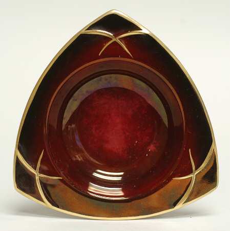 Rouge Royale 4" Triangular Nut Dish