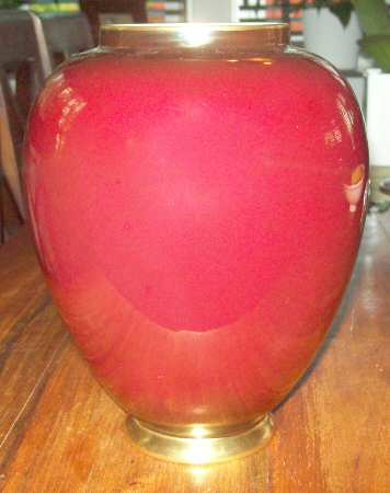 Rouge Royale 8" Vase