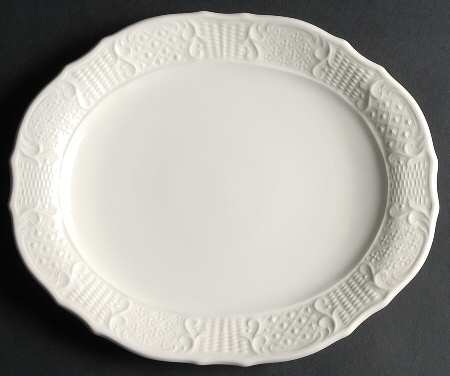 American Traditional 11" Oval Serving Platter