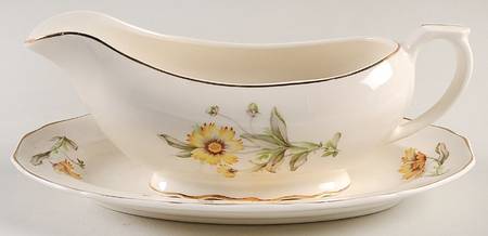 Autumn Mist Gravy Boat & Underplate/Relish