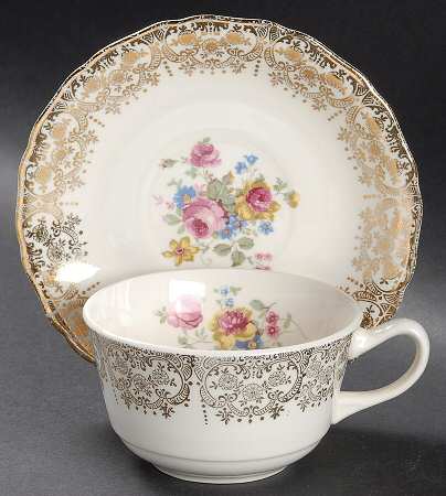 CAN25 Flat Cup & Saucer Set