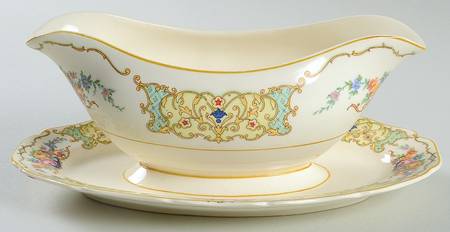 CAN4 Gravy Boat & Underplate