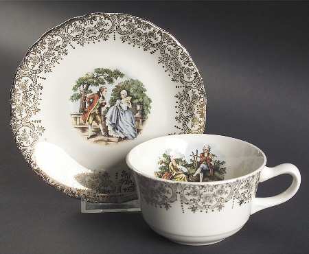 Empress Chantilly Flat Cup & Saucer Set