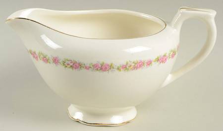 First Love (Solid Gold Trim) Creamer