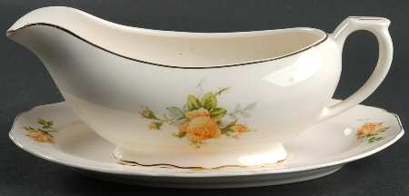 Golden Era Gravy Boat & Underplate/Relish