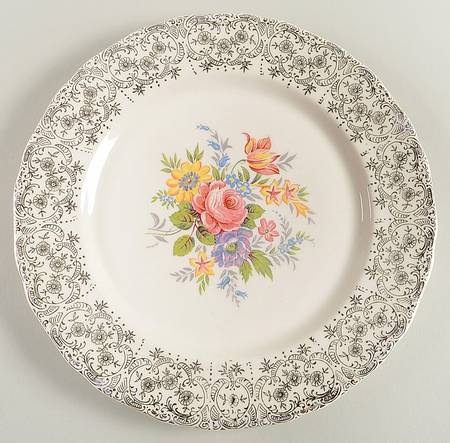 Golden Fragrance Luncheon Plate