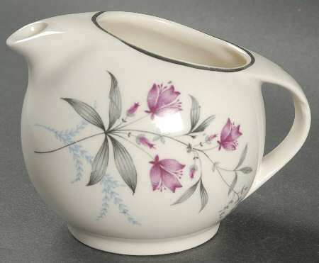 Larkspur Creamer