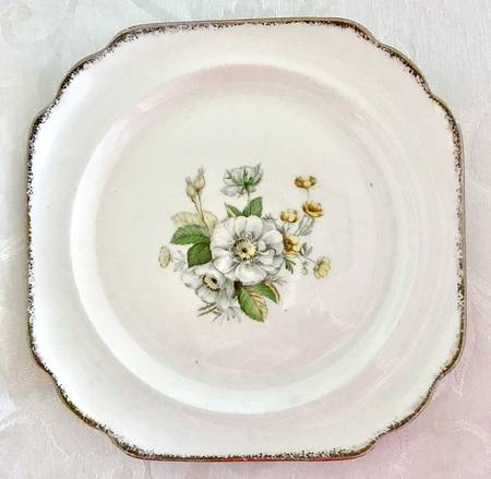 Linda Square Salad Plate