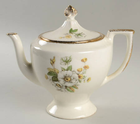 Linda Teapot & Lid