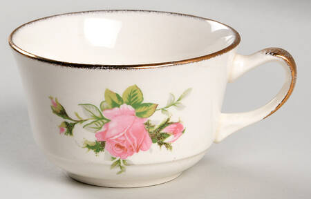 Modern Priscilla Snack Cup