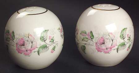 Queen's Rose Salt & Pepper Set