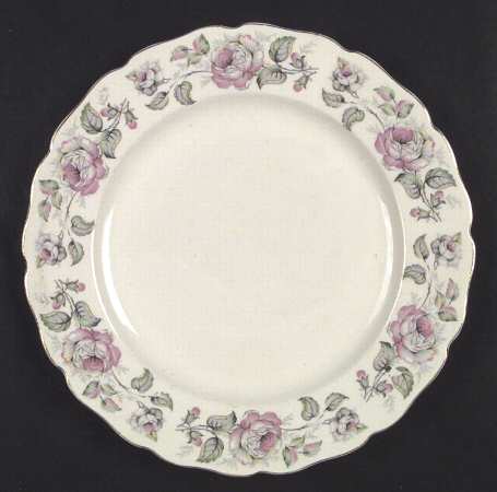Queen's Rose Dinner Plate