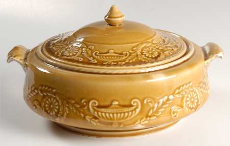 Regency Yellow Gold Round Covered Vegetable
