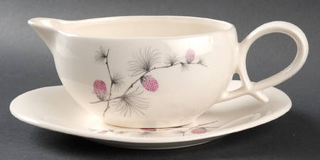 Wild Clover (Coupe, No Trim) Gravy Boat & Underplate