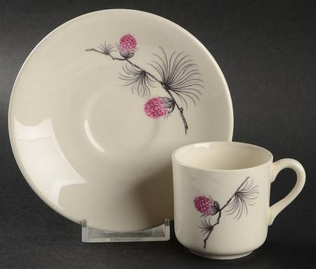 Wild Clover (Coupe, No Trim) Flat Demitasse Cup & Saucer Set