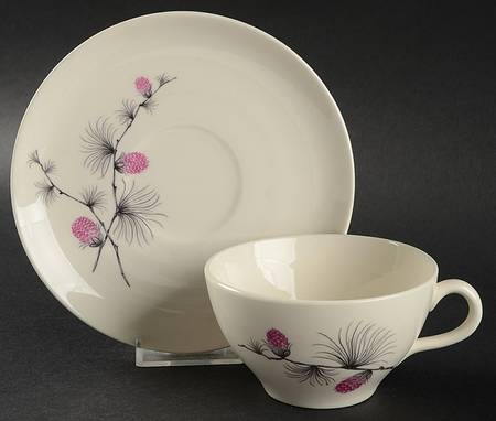 Wild Clover (Coupe, No Trim) Flat Cup & Saucer Set