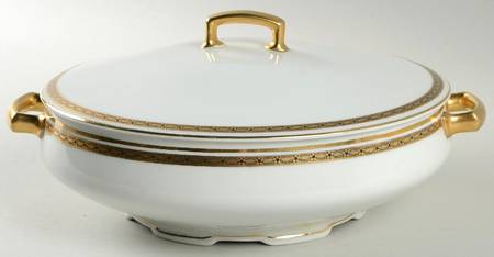 CAR7 Round Covered Vegetable