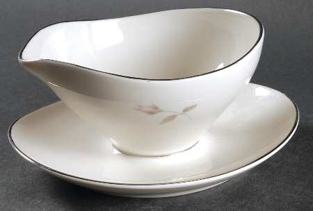 Enchanted Rose Gravy Boat with Attached Underplate