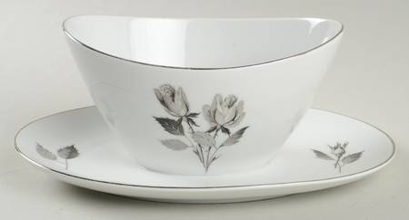 Silhouette Rose Gravy Boat with Attached Underplate