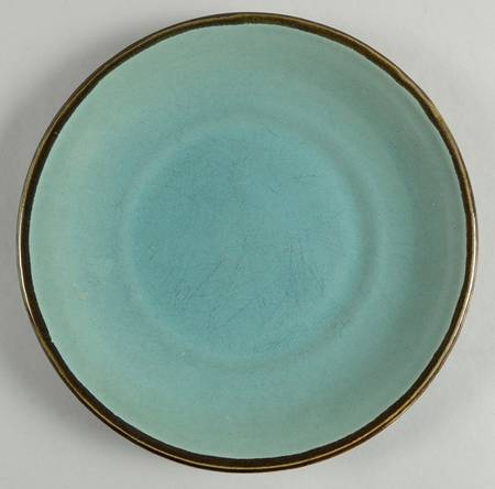 Country Fare (Ribbed Back, Unglazed Ring) Luncheon Plate
