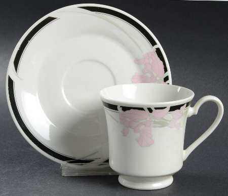 CCC10 Footed Cup & Saucer Set