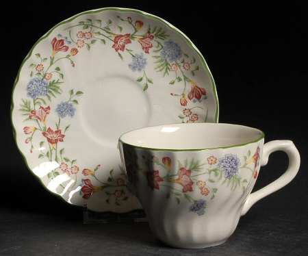 Emily Flat Cup & Saucer Set