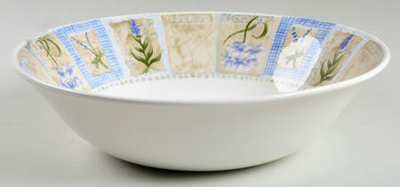 Hydrangea 9" Salad Serving Bowl