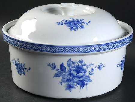 Out of The Blue 2 Qt Round Covered Casserole