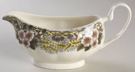 Wildlife Series Gravy Boat