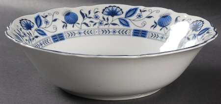 Blue Onion 9" Round Vegetable Bowl