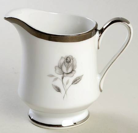 Rosemont Creamer
