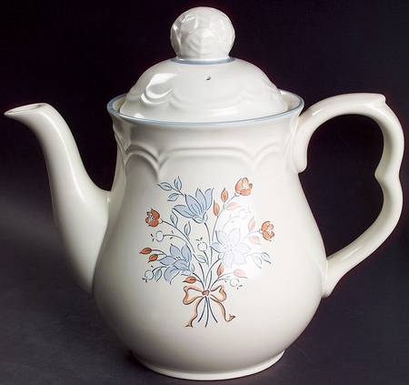 Bluet Coffee Pot & Lid