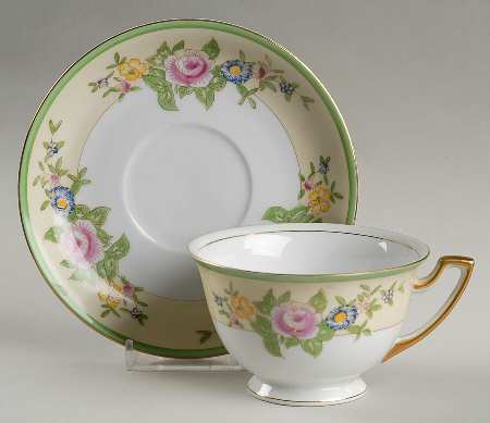 CEB14 Footed Cup & Saucer Set