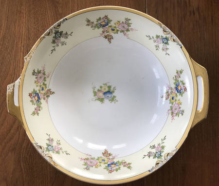 CEB3 9" Round Vegetable Bowl