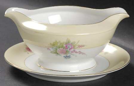 CEB4 Gravy Boat with Attached Underplate