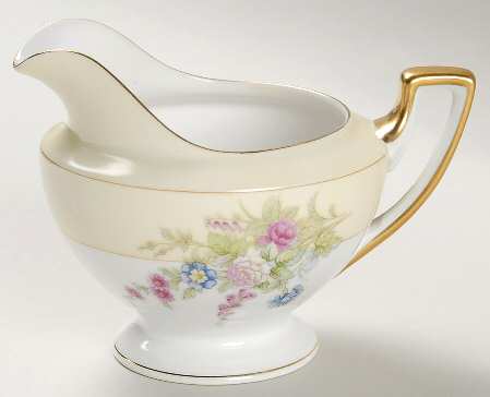 CEB4 Creamer