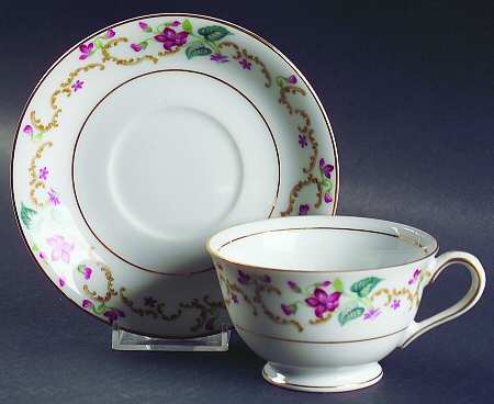 Dixie Belle Footed Cup & Saucer Set
