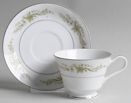 Sweetheart Footed Cup & Saucer Set