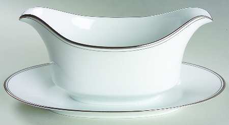 Countess Gravy Boat with Attached Underplate