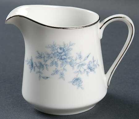 Duchess Creamer