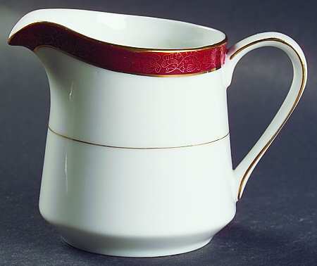 Empress Creamer